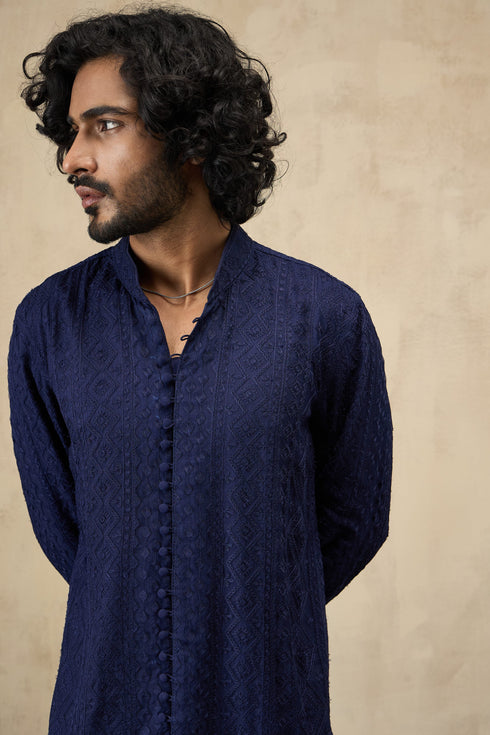 Vertical FLB Aari Kurta Set